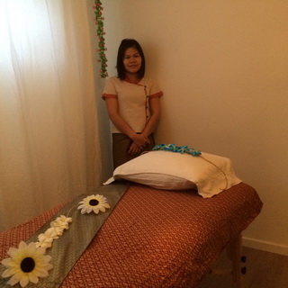 Massage Helsinge – Find & Review Asian Massage